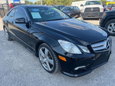Used 2011 Mercedes-Benz E 550 Coupe image 7