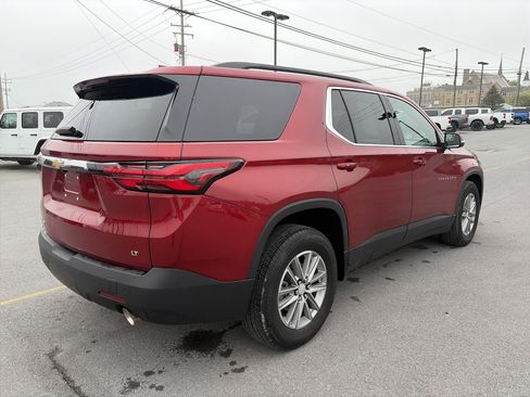 Used 2023 Chevrolet Traverse LT AWD/4WD image 4