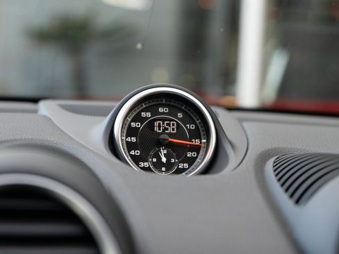 Used 2018 Porsche 718 Cayman GTS image 17