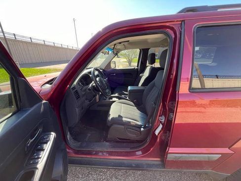 Used 2011 Jeep Liberty Sport w/ Popular Equipment Group image 21