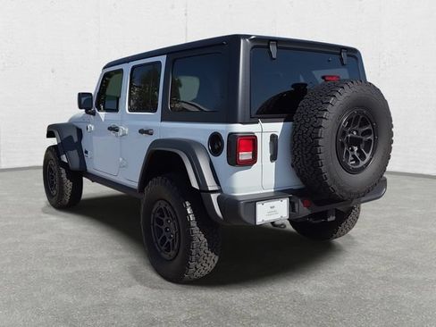Used 2023 Jeep Wrangler Unlimited Sport AWD/4WD image 7
