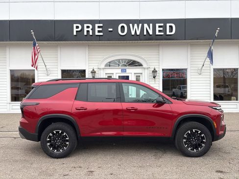 Certified 2024 Chevrolet Traverse Z71 w/ Enhanced Driving Package image 4