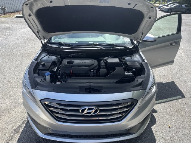 Used 2016 Hyundai Sonata Sport w/ Option Group 1V FWD image 30