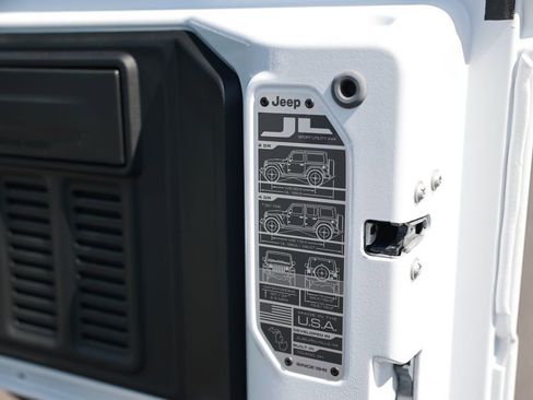 New 2026 Jeep Wrangler Sport AWD/4WD image 32