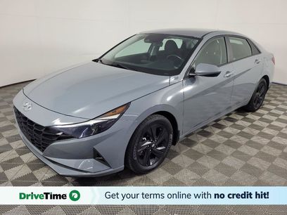 Used 2021 Hyundai Elantra SEL w/ Convenience Package