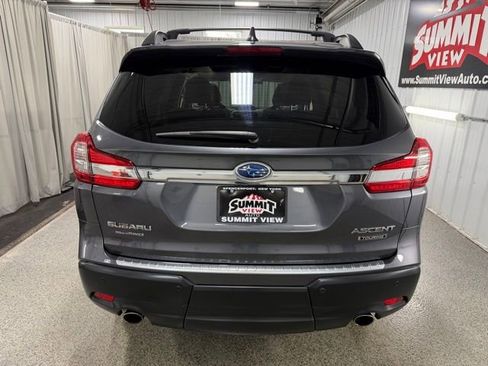 Used 2022 Subaru Ascent Touring image 5