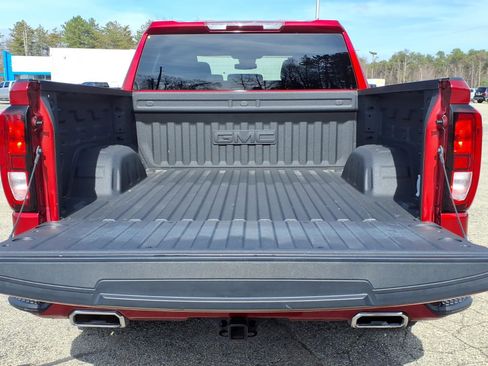 Certified 2024 GMC Sierra 1500 Elevation w/ LPO, Elevation Black Package image 14