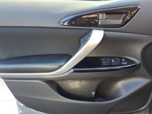 Used 2024 Mitsubishi Eclipse Cross AWD image 18