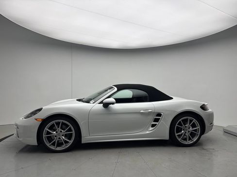 Certified 2025 Porsche 718 Boxster RWD image 2