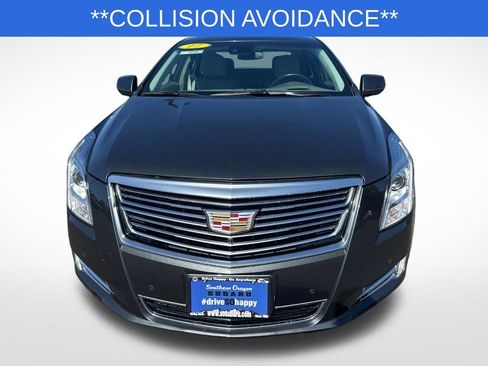 Used 2017 Cadillac XTS Platinum AWD/4WD image 2