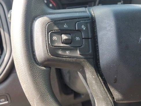 Used 2024 Chevrolet Silverado 2500 Custom w/ Custom Value Package AWD/4WD image 9