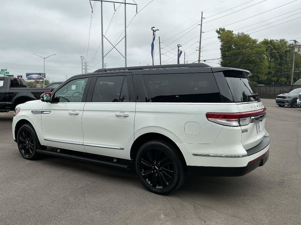 Used 2022 Lincoln Navigator L Black Label AWD/4WD image 5