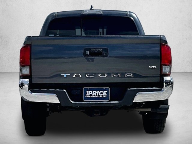 Used 2021 Toyota Tacoma SR5 RWD image 4