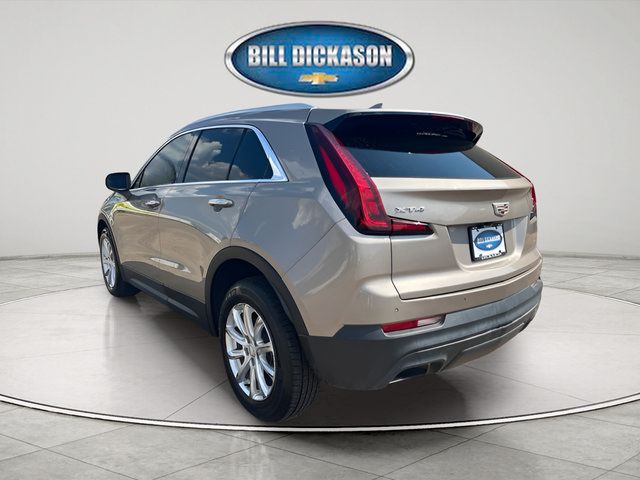 Used 2023 Cadillac XT4 Luxury w/ Cold Weather Package FWD image 5