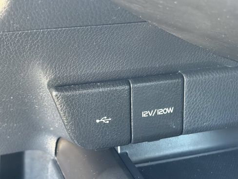 Certified 2023 Toyota Camry LE FWD image 33