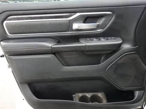 Used 2020 RAM 1500 Big Horn AWD/4WD image 17