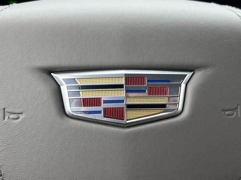 Used 2022 Cadillac Escalade ESV Premium Luxury Platinum w/ Heavy-Duty Trailer Package image 43