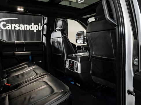 Used 2019 Ford F250 Platinum w/ Platinum Ultimate Package image 31