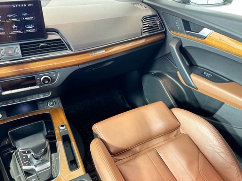 Used 2023 Audi Q5 e Premium image 22
