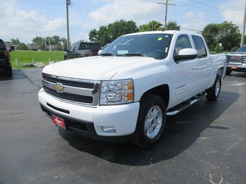 Used 2011 Chevrolet Silverado 1500 LTZ w/ Suspension Package, Off-Road AWD/4WD image 9
