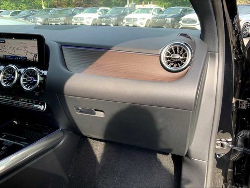 Certified 2026 Mercedes-Benz GLA 250 4MATIC image 10