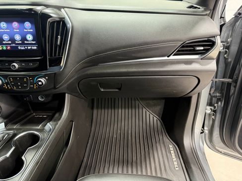 Used 2023 Chevrolet Traverse Premier image 29