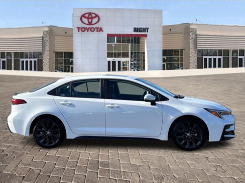 Certified 2025 Toyota Corolla XSE image 9