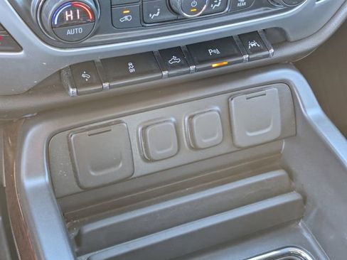 Used 2018 GMC Sierra 1500 SLT w/ Enhanced Driver Alert Package image 14