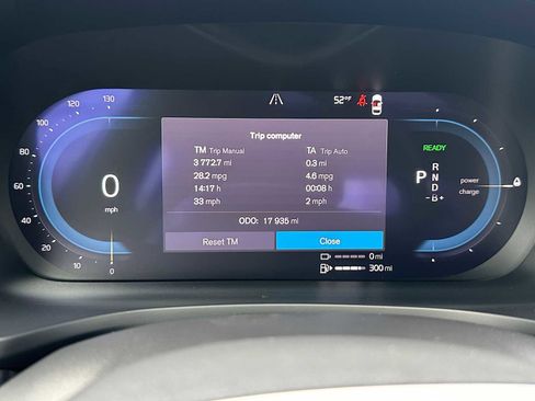 Certified 2024 Volvo S60 T8 Ultimate image 24