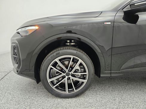 New 2026 Audi Q5 Premium Plus AWD/4WD image 13