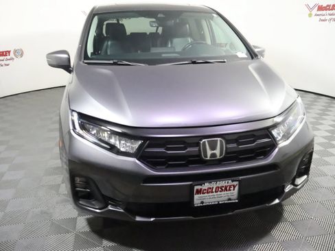 Used 2025 Honda Odyssey EX-L image 10