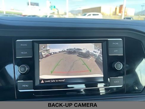 Used 2022 Volkswagen Jetta Sport image 34