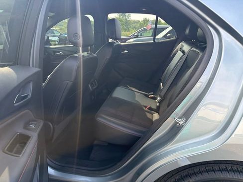 Used 2024 Chevrolet Equinox RS FWD image 12