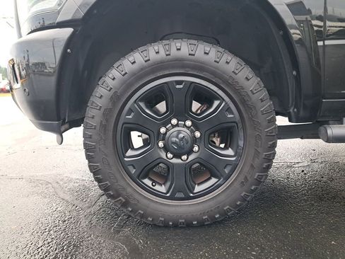 Used 2017 RAM 2500 Laramie w/ Sport Appearance Group image 10