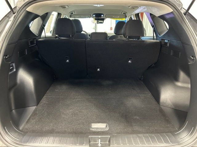 Used 2026 Hyundai Tucson SE AWD/4WD image 20