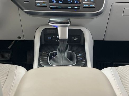 Used 2024 Hyundai Kona SEL image 36