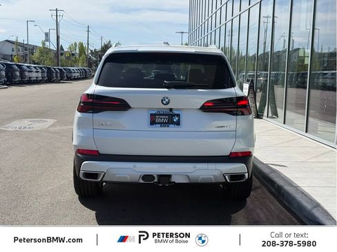New 2026 BMW X5 xDrive40i AWD/4WD image 4