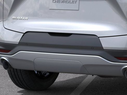 New 2026 Chevrolet Blazer LT w/ Sound & Technology Package FWD image 14