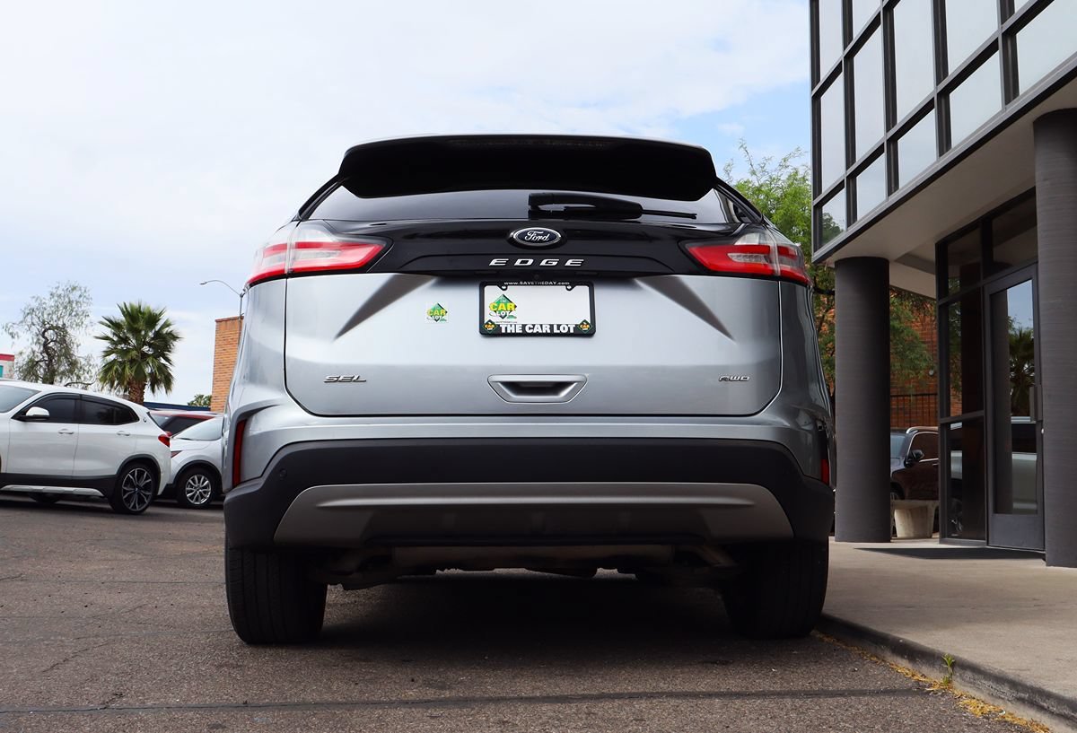 Used 2022 Ford Edge SEL AWD/4WD image 12