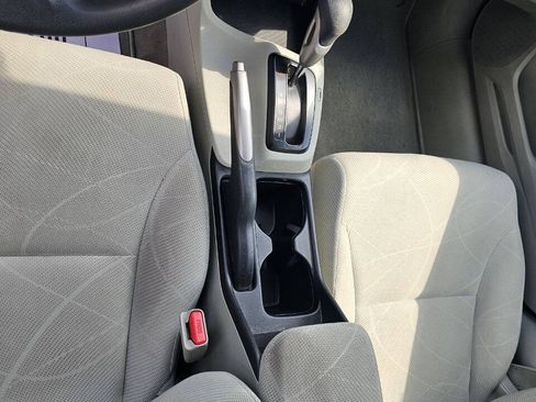 Used 2012 Honda Civic LX image 18