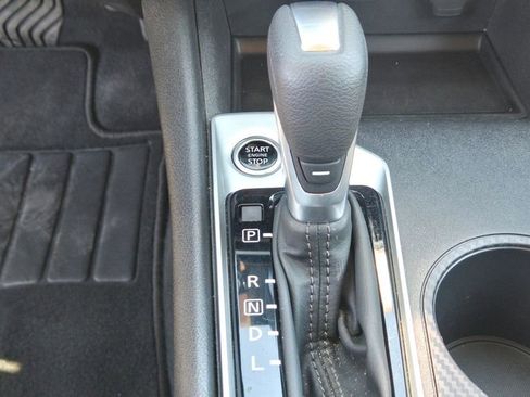 Used 2025 Nissan Altima 2.5 SV FWD image 23