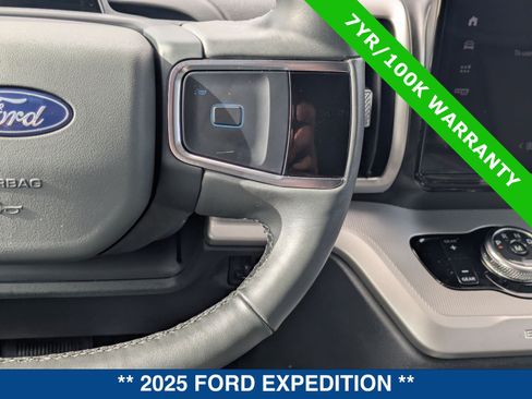 Certified 2025 Ford Expedition Active AWD/4WD image 27