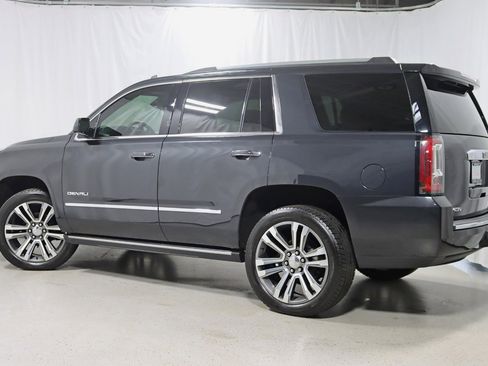 Used 2020 GMC Yukon Denali w/ Denali Premium Package AWD/4WD image 7