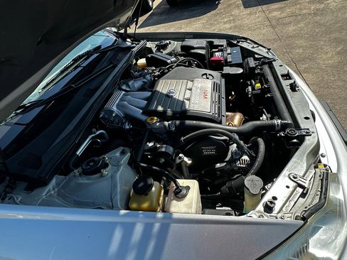 Used 2003 Toyota Avalon XLS image 12