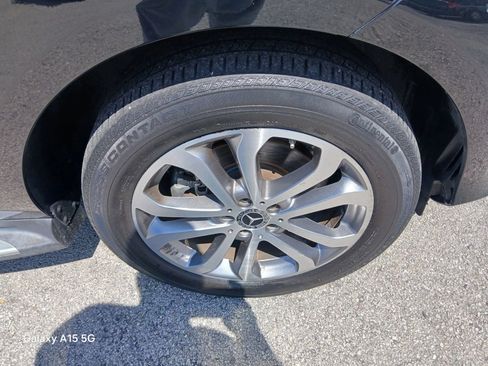 Used 2018 Mercedes-Benz GLE 350 w/ Premium 1 Package image 21