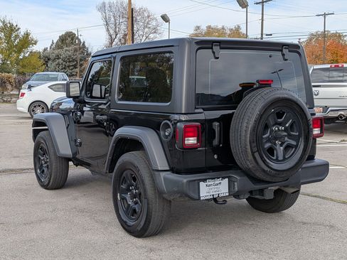 Used 2023 Jeep Wrangler Sport image 8