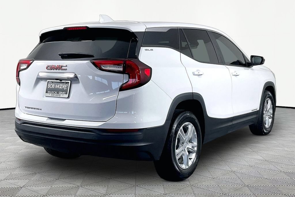 Certified 2023 GMC Terrain SLE FWD image 6