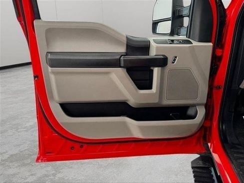 Used 2020 Ford F350 XL w/ Power Equipment Group AWD/4WD image 9