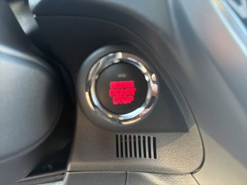 Used 2025 Subaru Forester Premium image 25