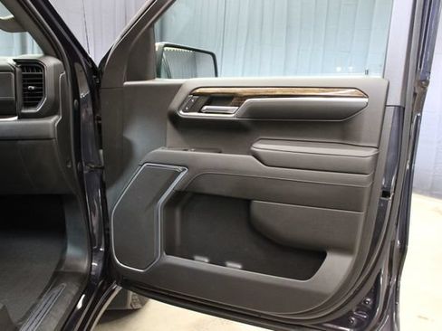 Used 2022 GMC Sierra 1500 SLE AWD/4WD image 53